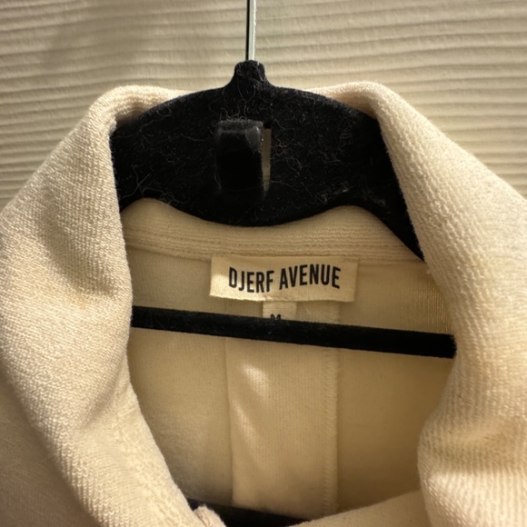 Djerf avenue terry on the go shirt - Picture 3 of 4